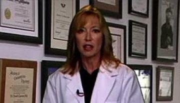 doctor explaining the positive effects of neurofeedback for patient with attention deficit disorder